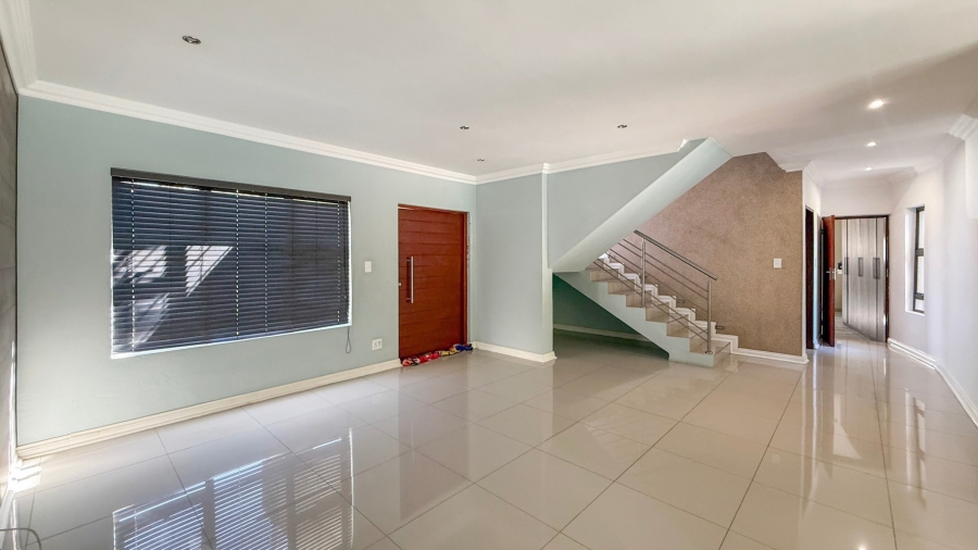 4 Bedroom Property for Sale in Birdwood Estate North West